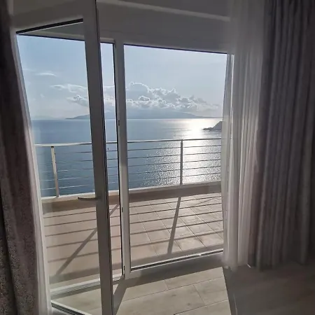 아파트 Sunny Seaside Sarandë