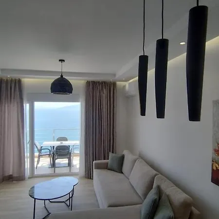 Sunny Seaside 아파트 Sarandë